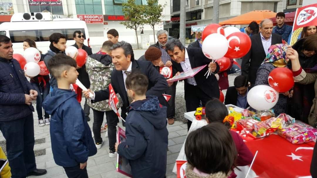 Kimsesiz çocuklarla 23 Nisan kutlaması projesi